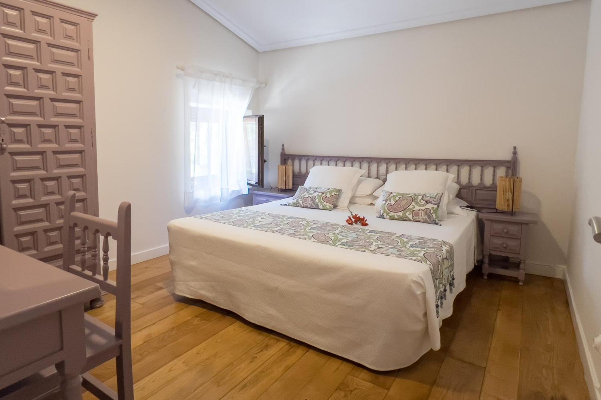 Apartamentos Santa Lucia Cabezón de la Sal Kültér fotó